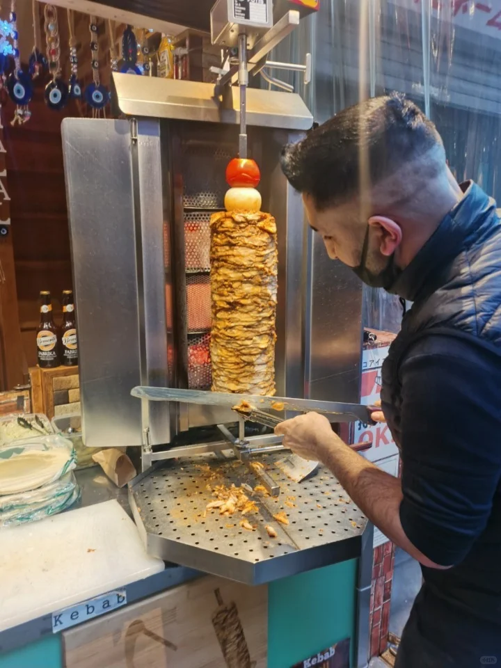 Turkish Kebabs in Kyoto's Pedestrian Street