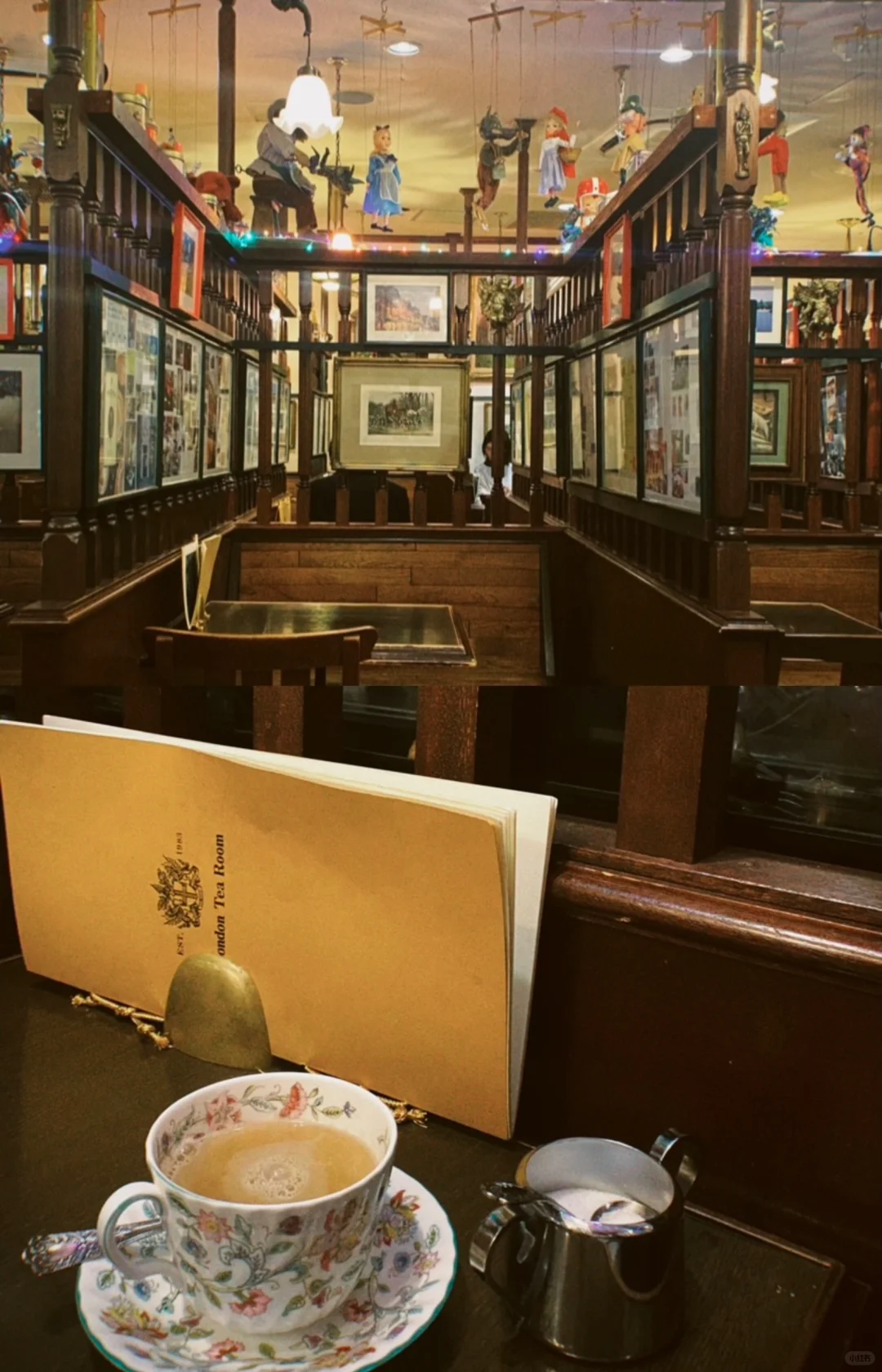 Osaka Umeda | The Dreamy British Café That's Been Thriving for 40 Years