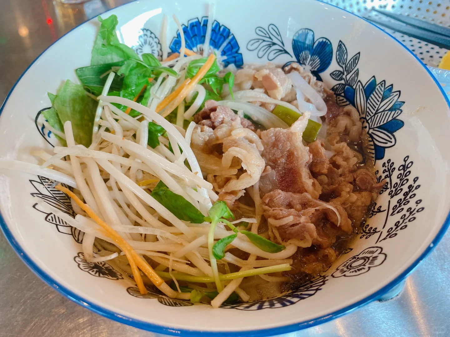 Japan Food Hunt | Delicious & Healthy Vietnamese Rice Noodles [Raindrop]