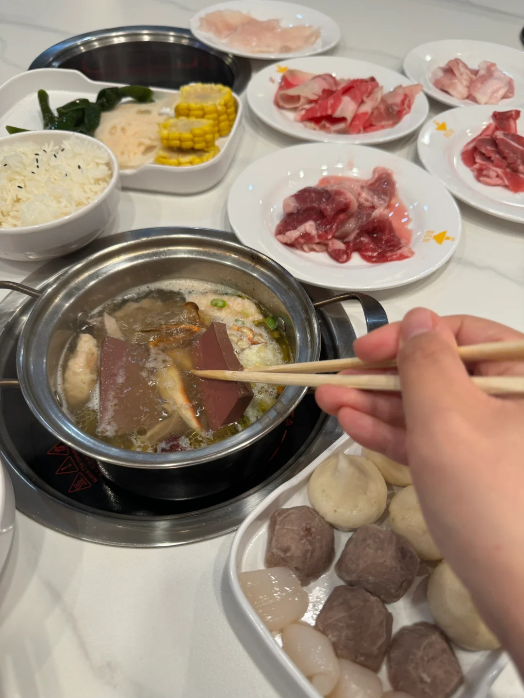 In the Bay Area! 🥹 This Pig Stomach and Chicken Hot Pot Buffet is Absolutely Nourishing!