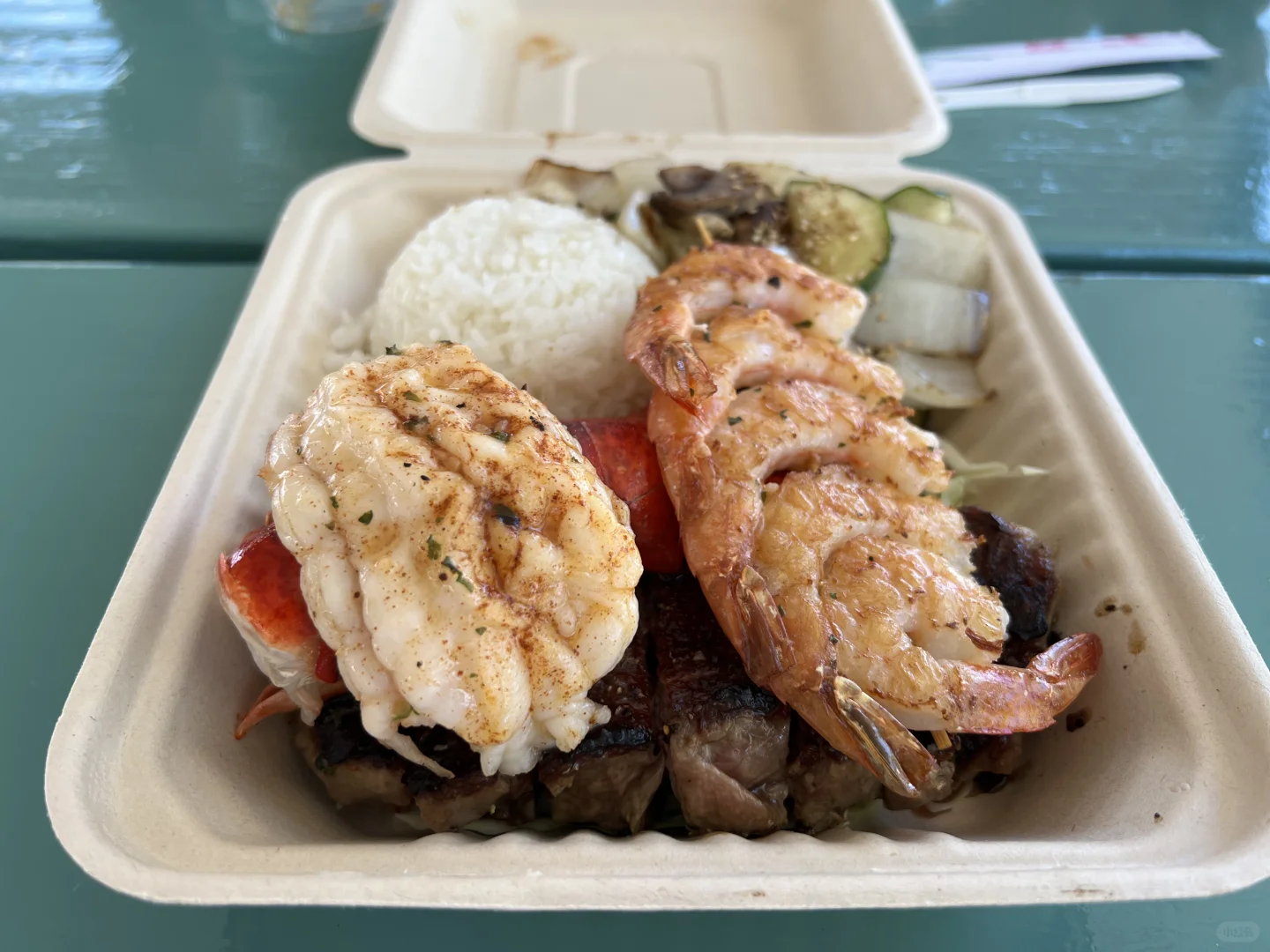 Maui Eats: Must-Try Hawaiian Delicacies