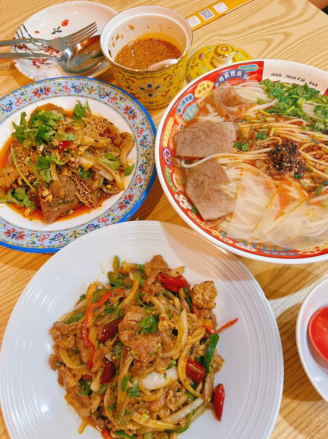 I Could Go to This Beef Noodle Chinese Restaurant in Osaka's Shinsaibashi 100 Times 💯