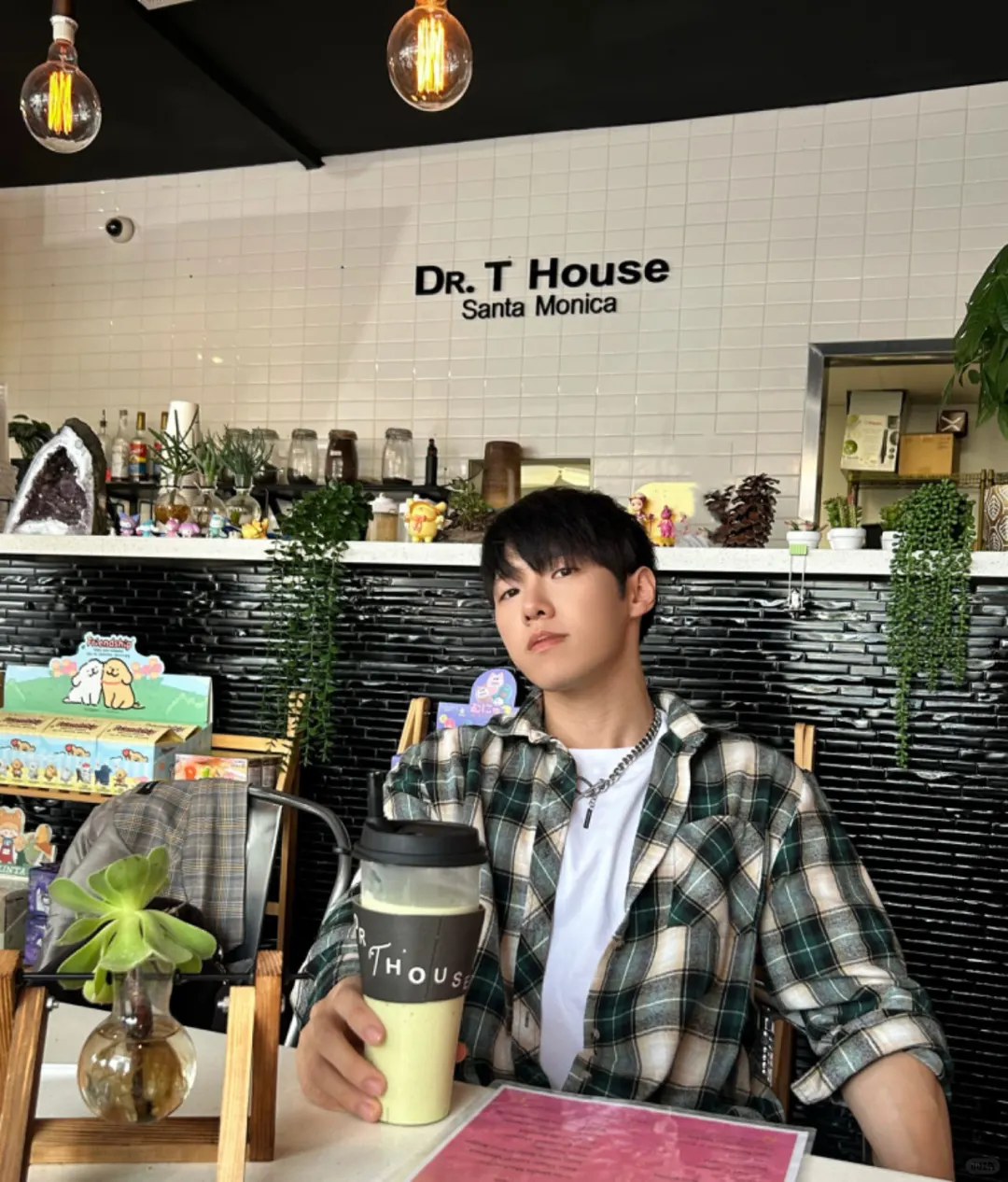 LA｜Uncovering the Delicious Cakes + Drinks at Dr T's House