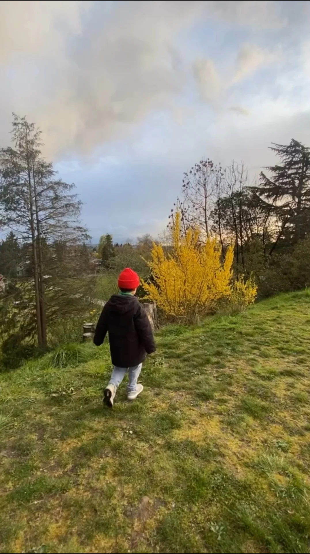 Check-in at Maple Leaf Grand Park