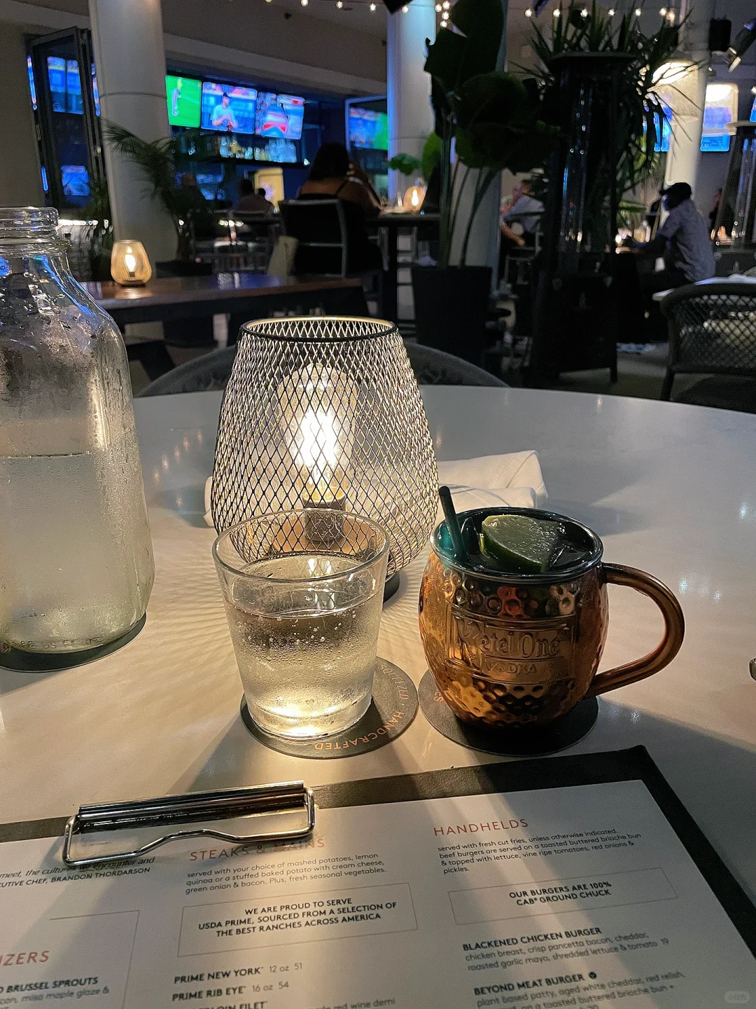 Houston | Moxies' Modern American Cuisine