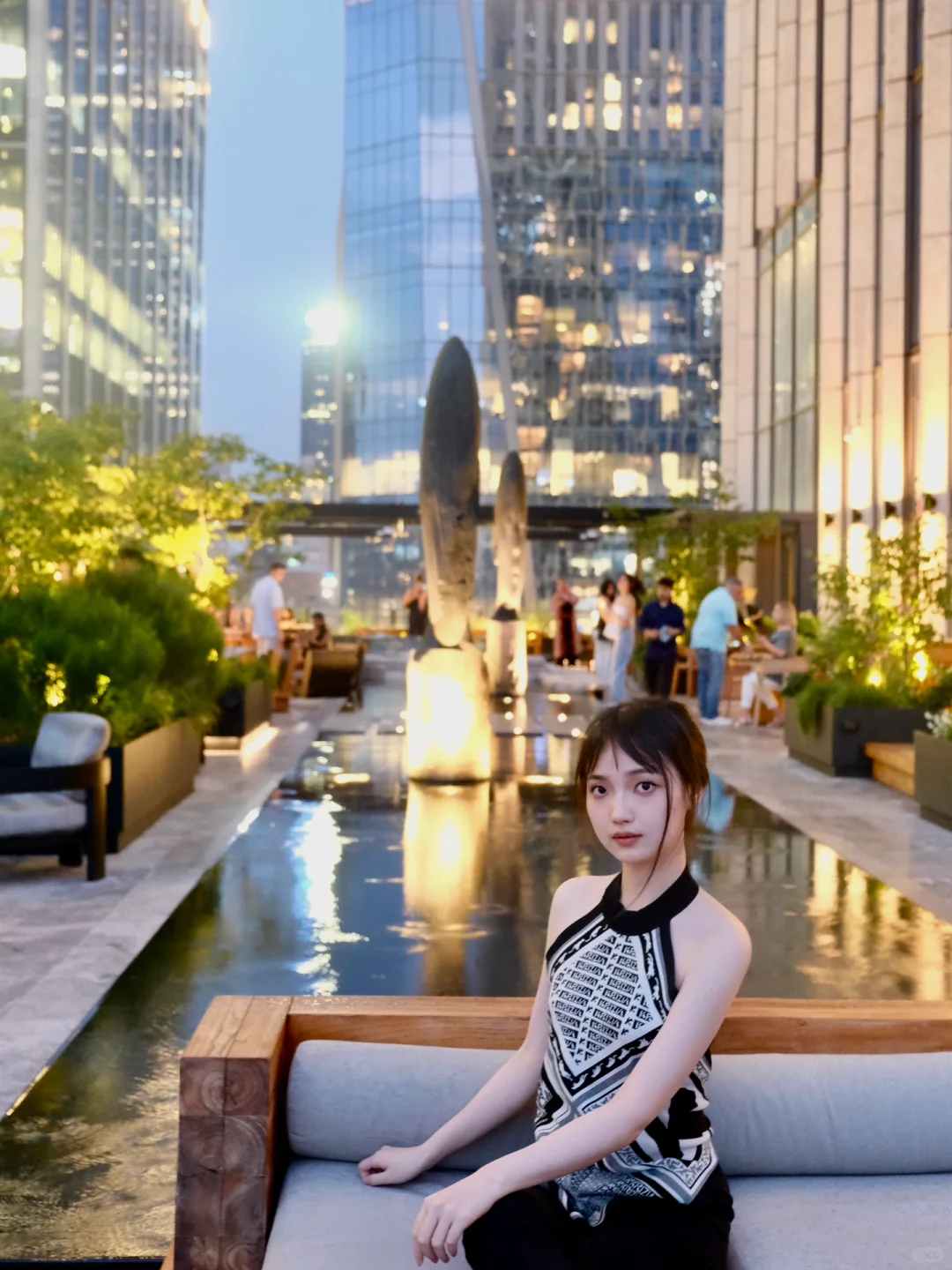 NYC Bars | Must-Try Eats, Stunning Views & Gorgeous Drinks 🍷