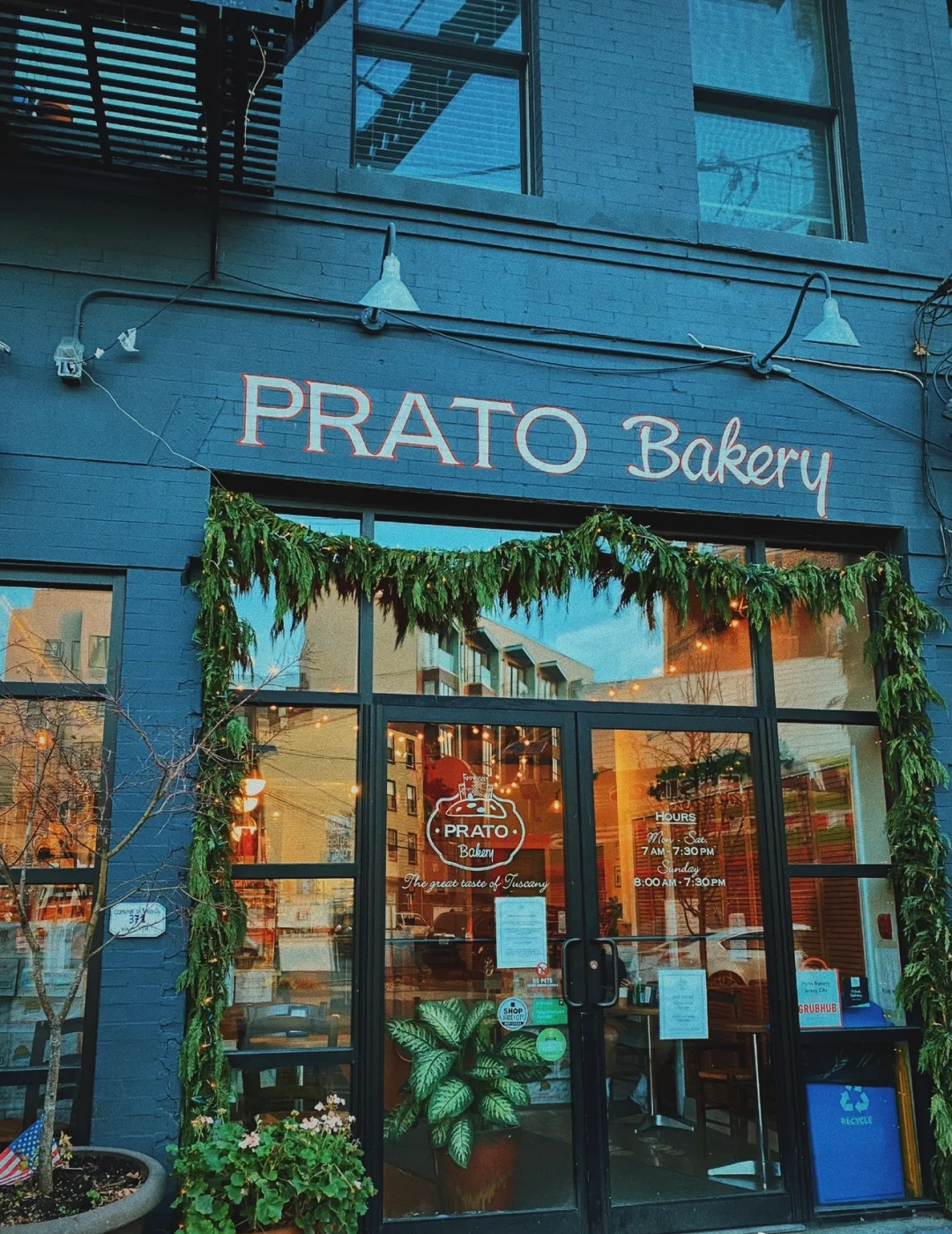 New Jersey Food Recommendation: Italian Coffee Shop Prato Bakery