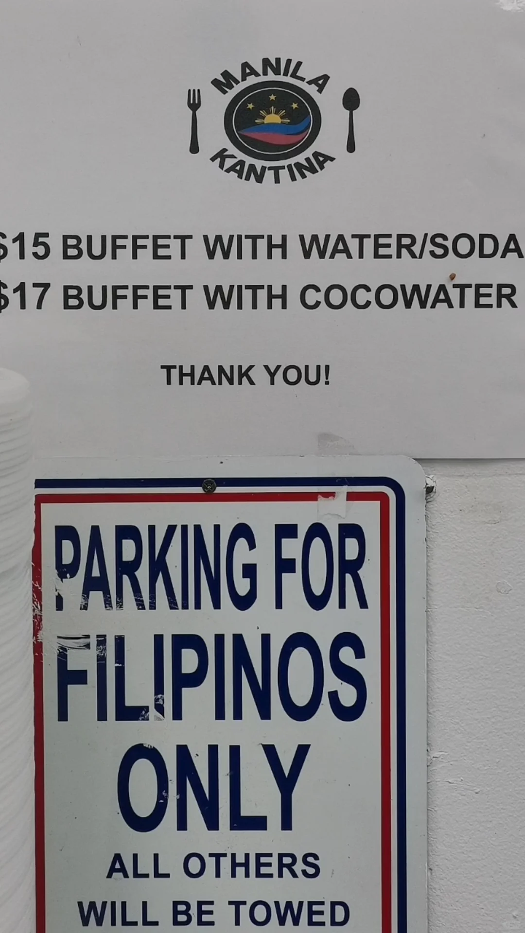 "Chinese-Style Buffet in Miami's Downtown Pedestrian Street"