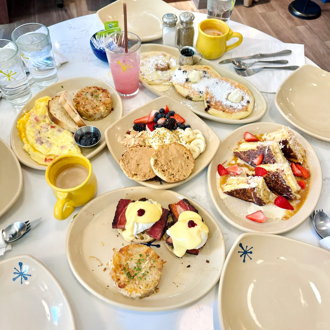 Denver Food Guide | Brunch | 🍴Snooze, an A.M. Eatery