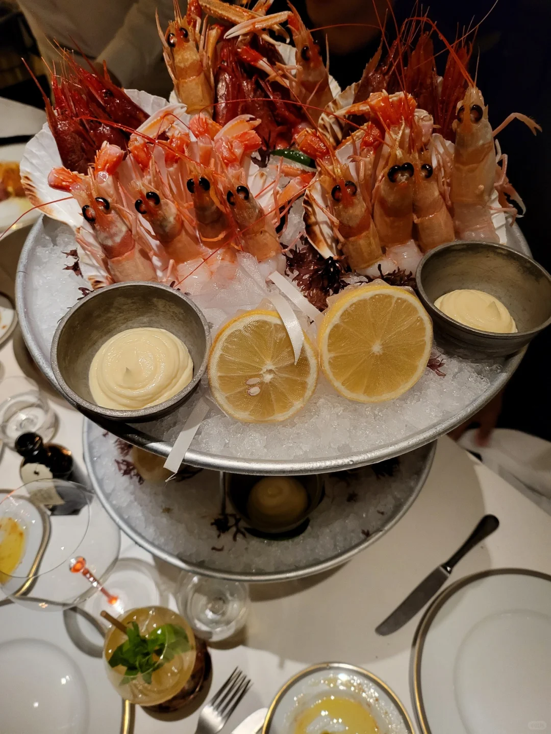 Paris | The Most Impossible-to-Book Italian Shrimp Restaurant, Hands Down!