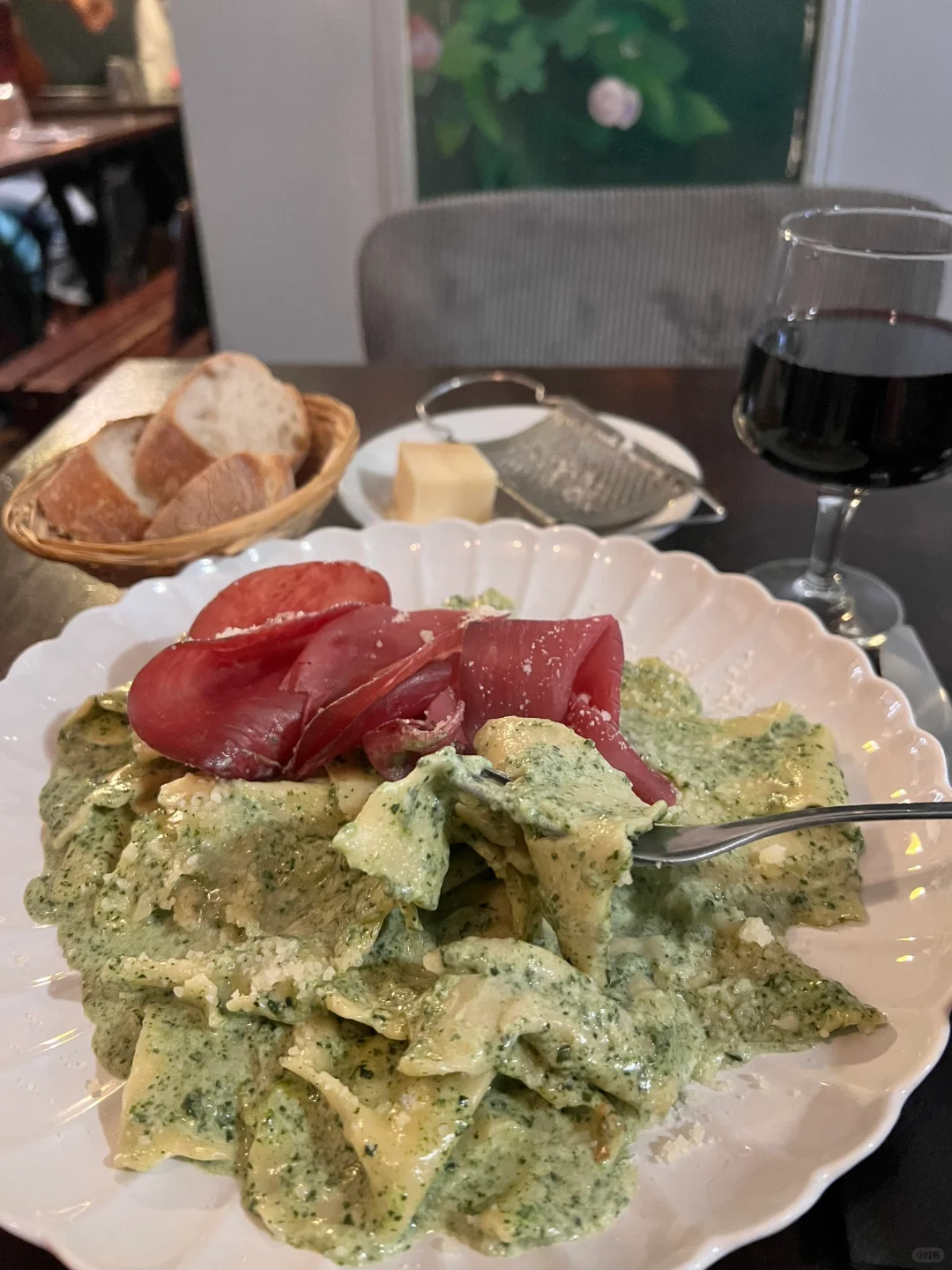 This Pasta in Paris 🍝 is So Good I Don't Wanna Go Back Home...😭