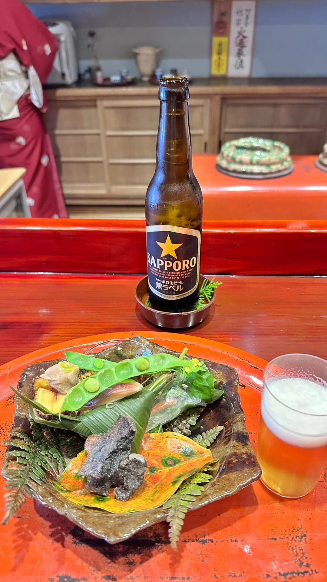 Treating a single shop as all four seasons? That's pretty lavish.