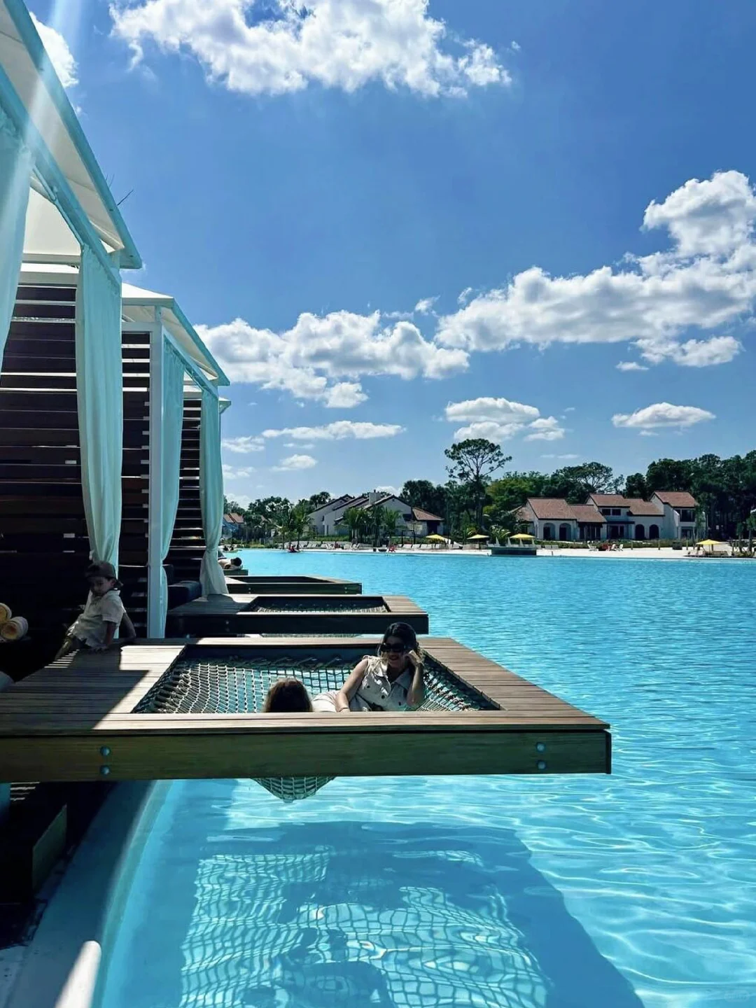 Sharing a Few Orlando Hotels I'd Stay at Again and Again