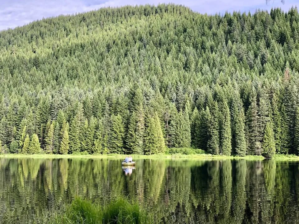 Don't Miss Trillium Lake When Visiting Portland, Oregon