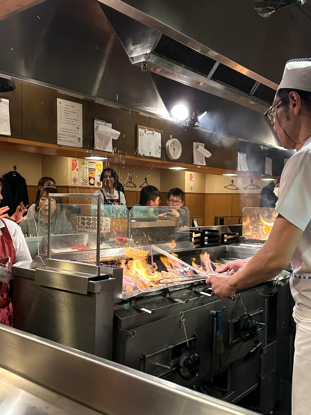 🇯🇵 In Japan!! This Yakitori Spot is Unreal!!