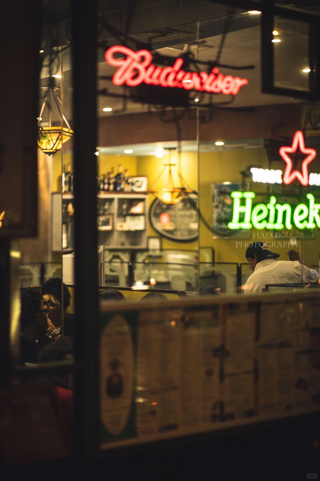 New York Photography · Late-Night Tavern