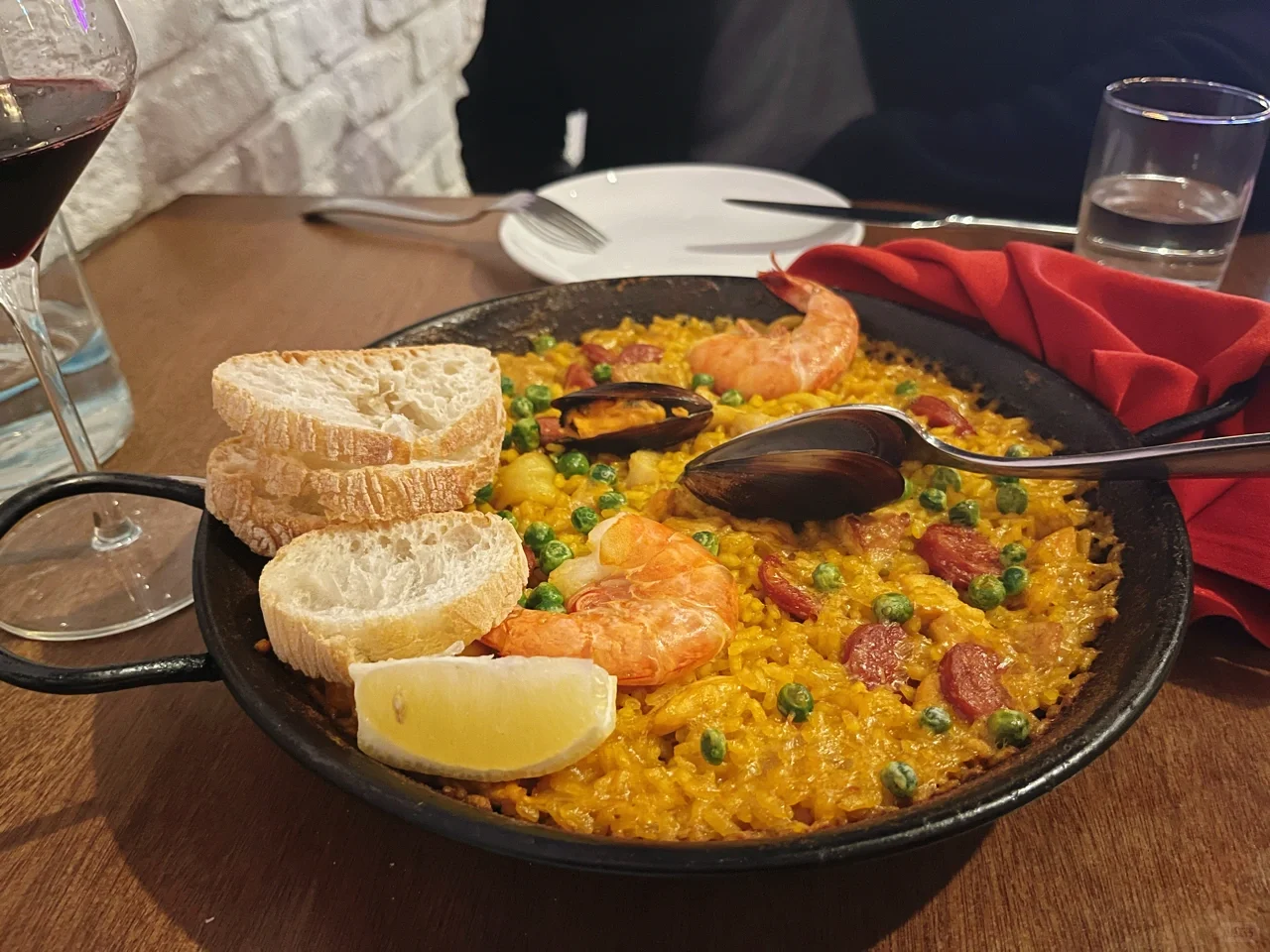 San Antonio Day 2: Spanish Cuisine & a Night Stroll Along the Riverwalk