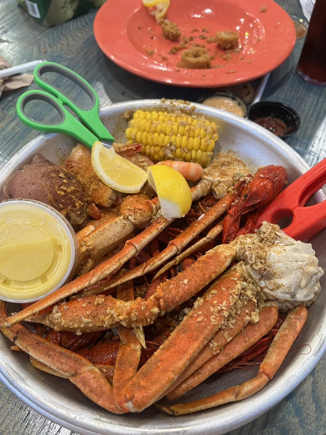 This Houston boiling spot is insanely delicious! Unbelievably good!