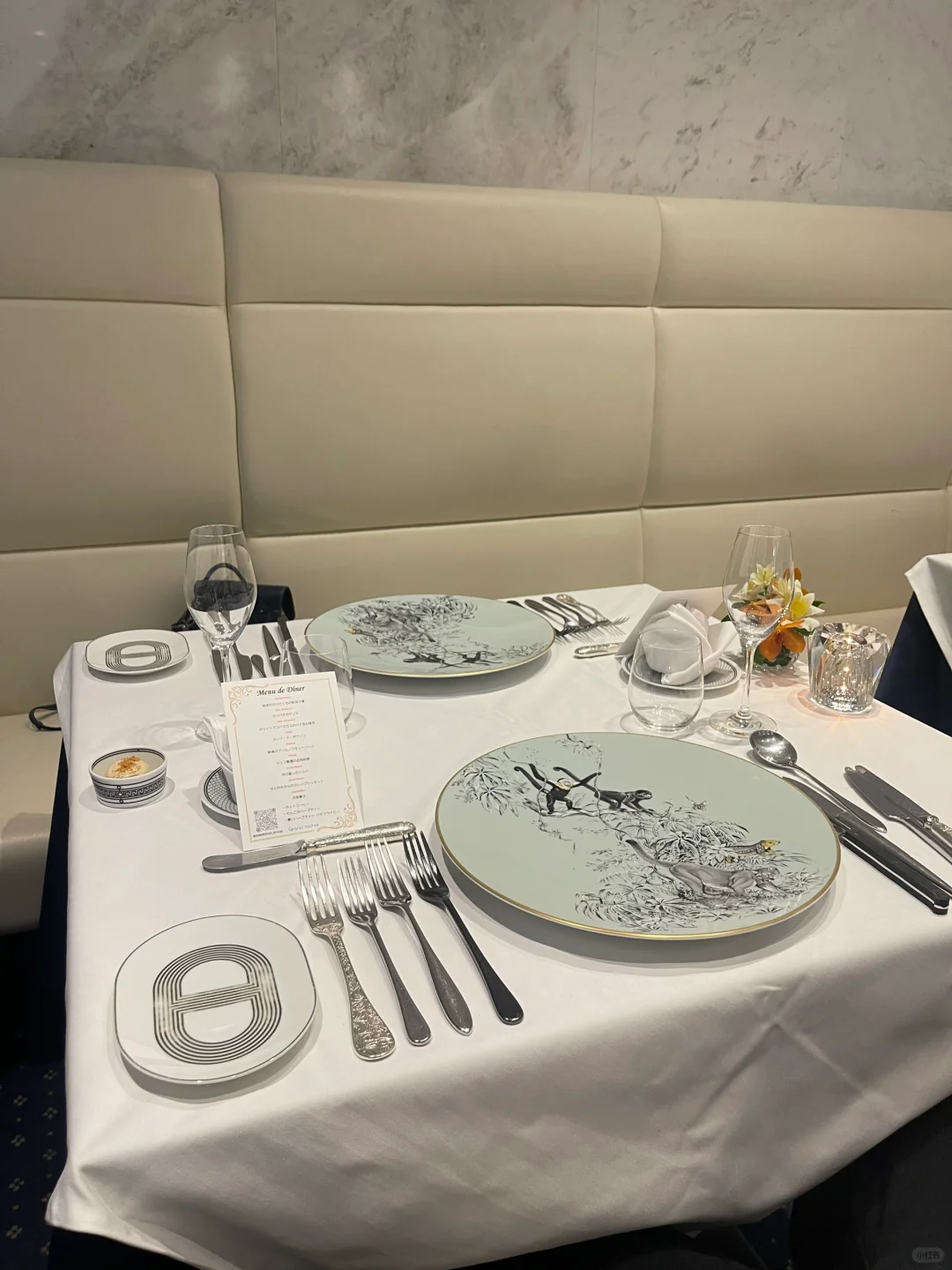 The 100-Year-Old Restaurant in Osaka Serving Meals on Hermes Plates