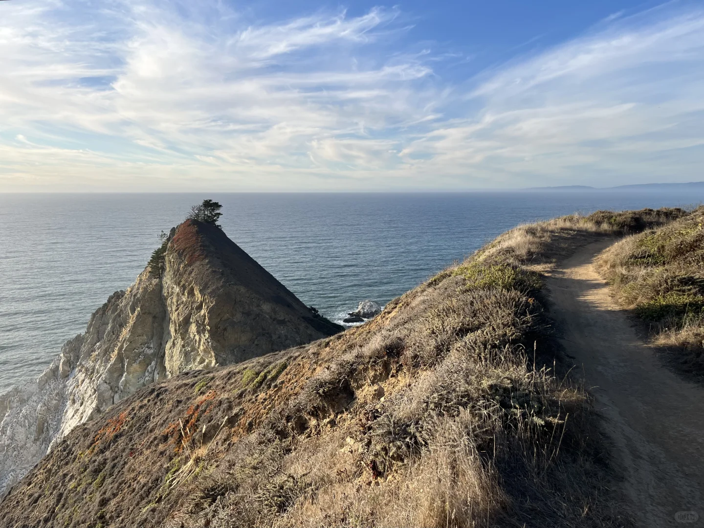 Hiking and Training on the Hills of Old Colma Road by the Peninsula Coast in San Francisco