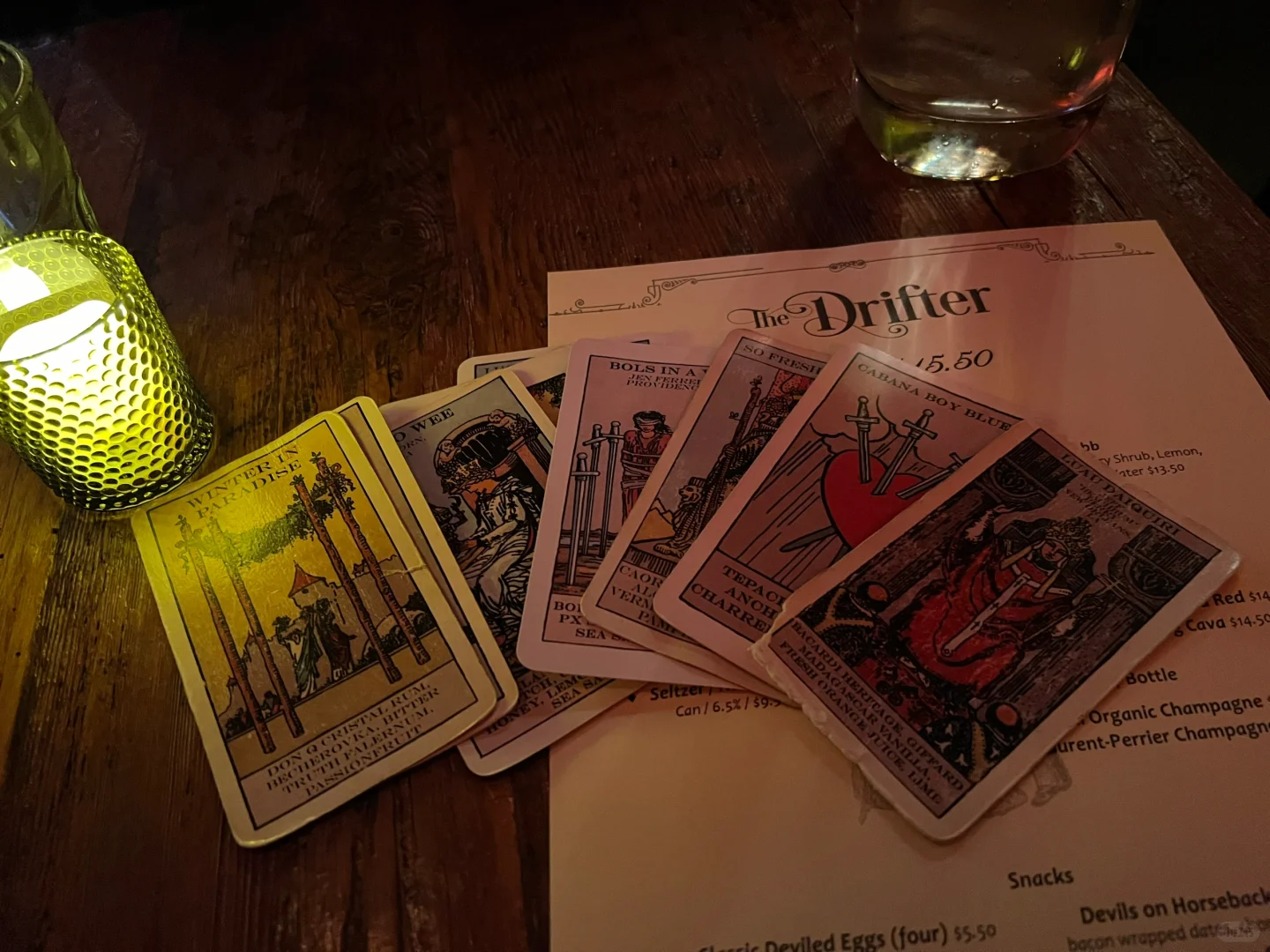 "Chicago Strip Club: A Surprisingly Interesting Experience"