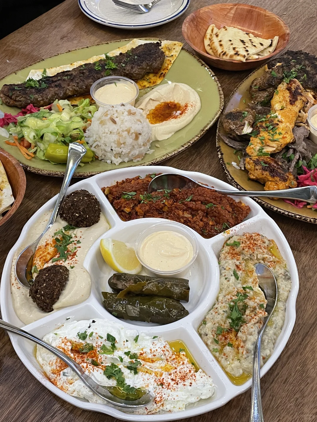 Bay Area's San Mateo: A Stunning Mediterranean Restaurant That's Totally Worth It 👍