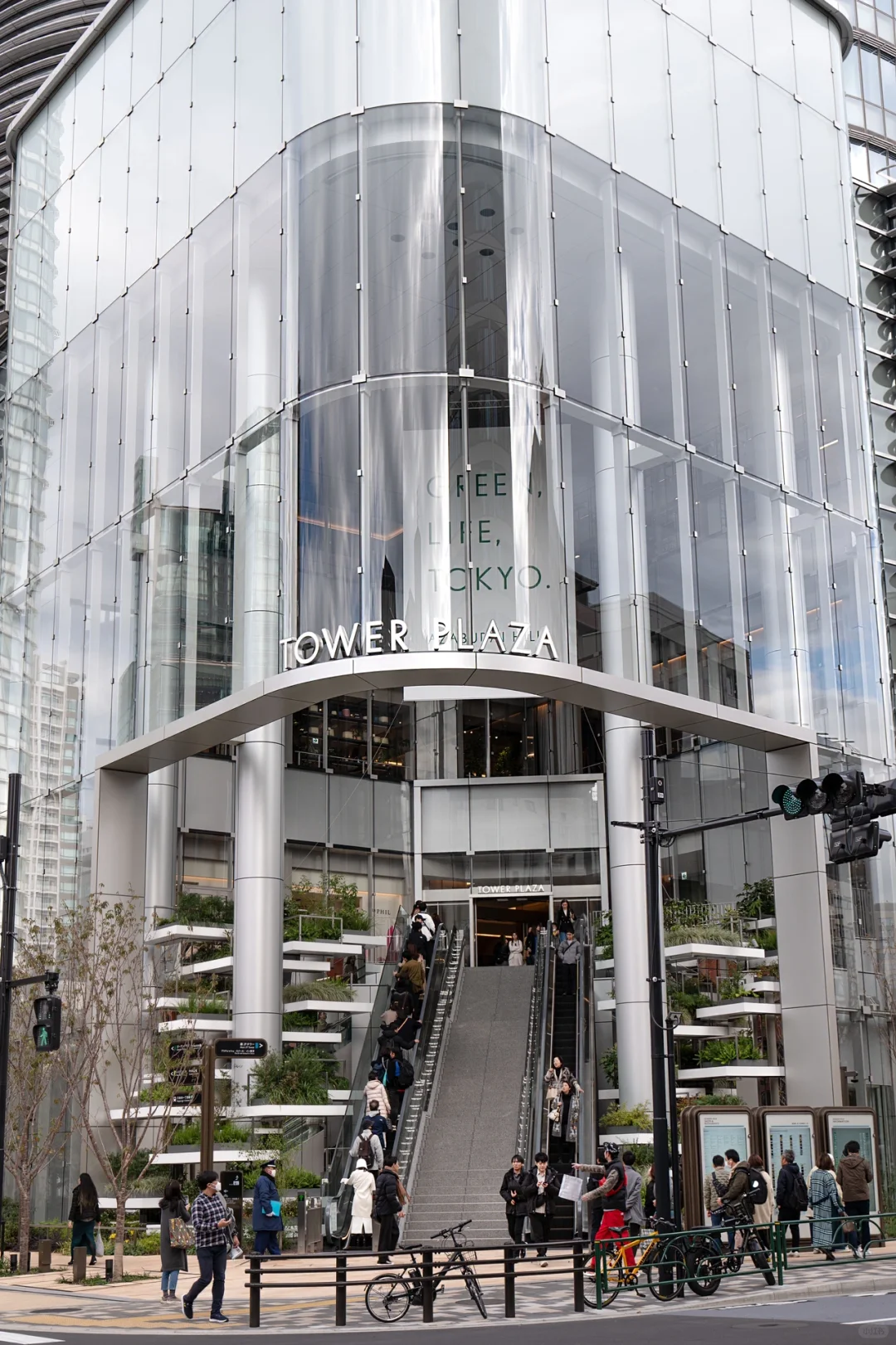 Tokyo, the City That's Truly a Feast for the Eyes and Wallet