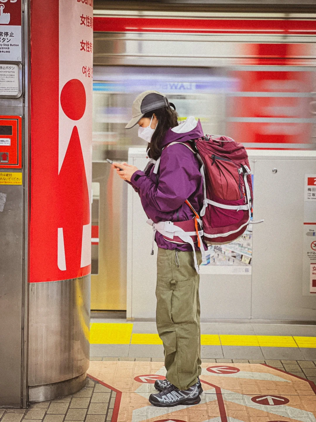New Year's Day 2024 in Osaka: A Global Gathering of People