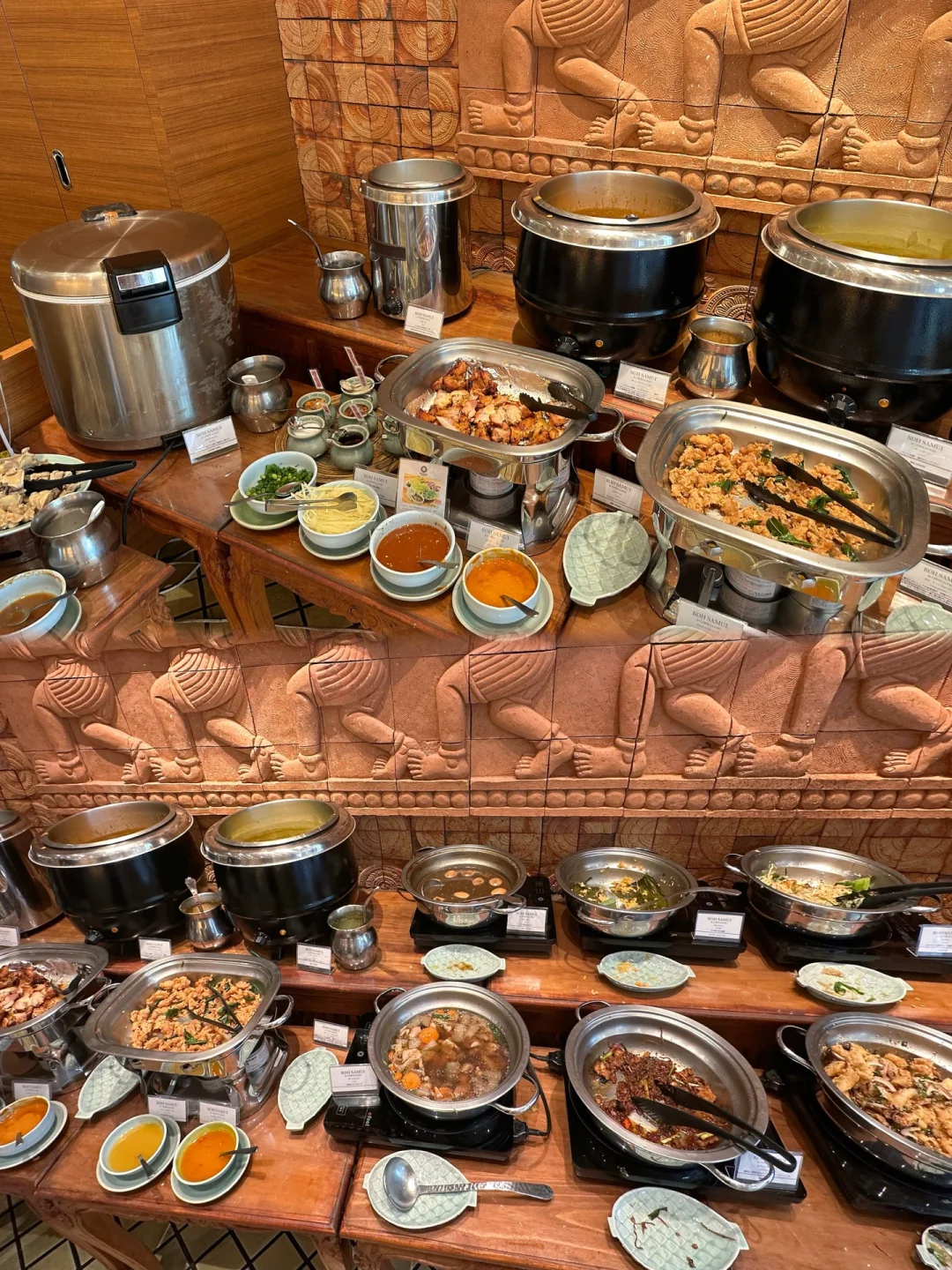 Osaka Food Hunt | Umeda Thai Buffet - Delicious and Affordable 😍