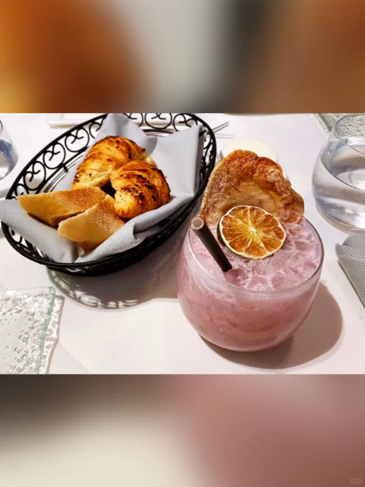 Bay Area Date Spot | The Sea by Alexander's