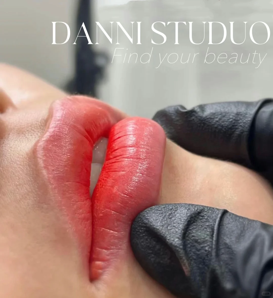 Seattle Danni's Lip Tattoo Transformation