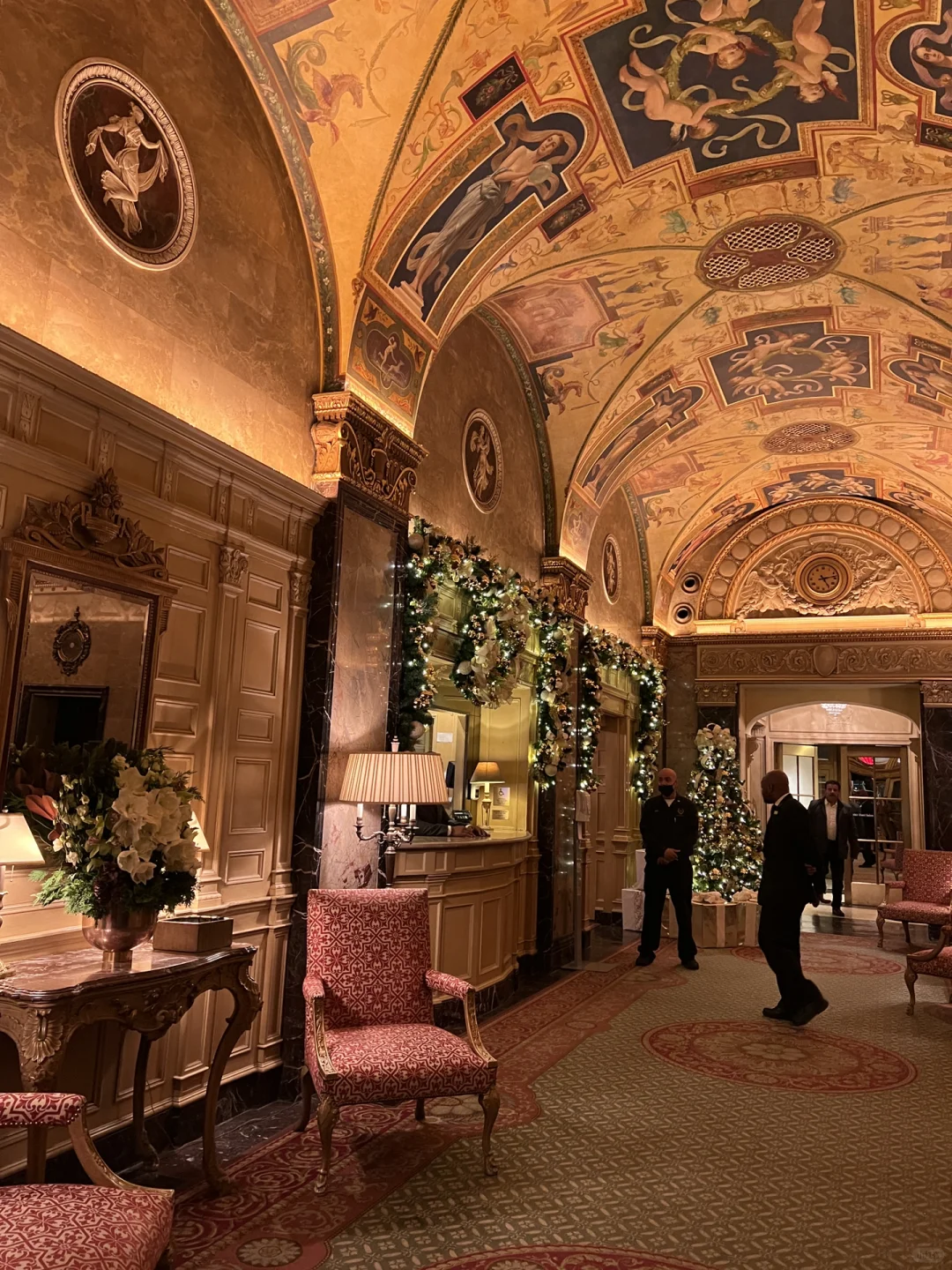 New York Eats | The One and Only Venetian Peach Wine 🍑