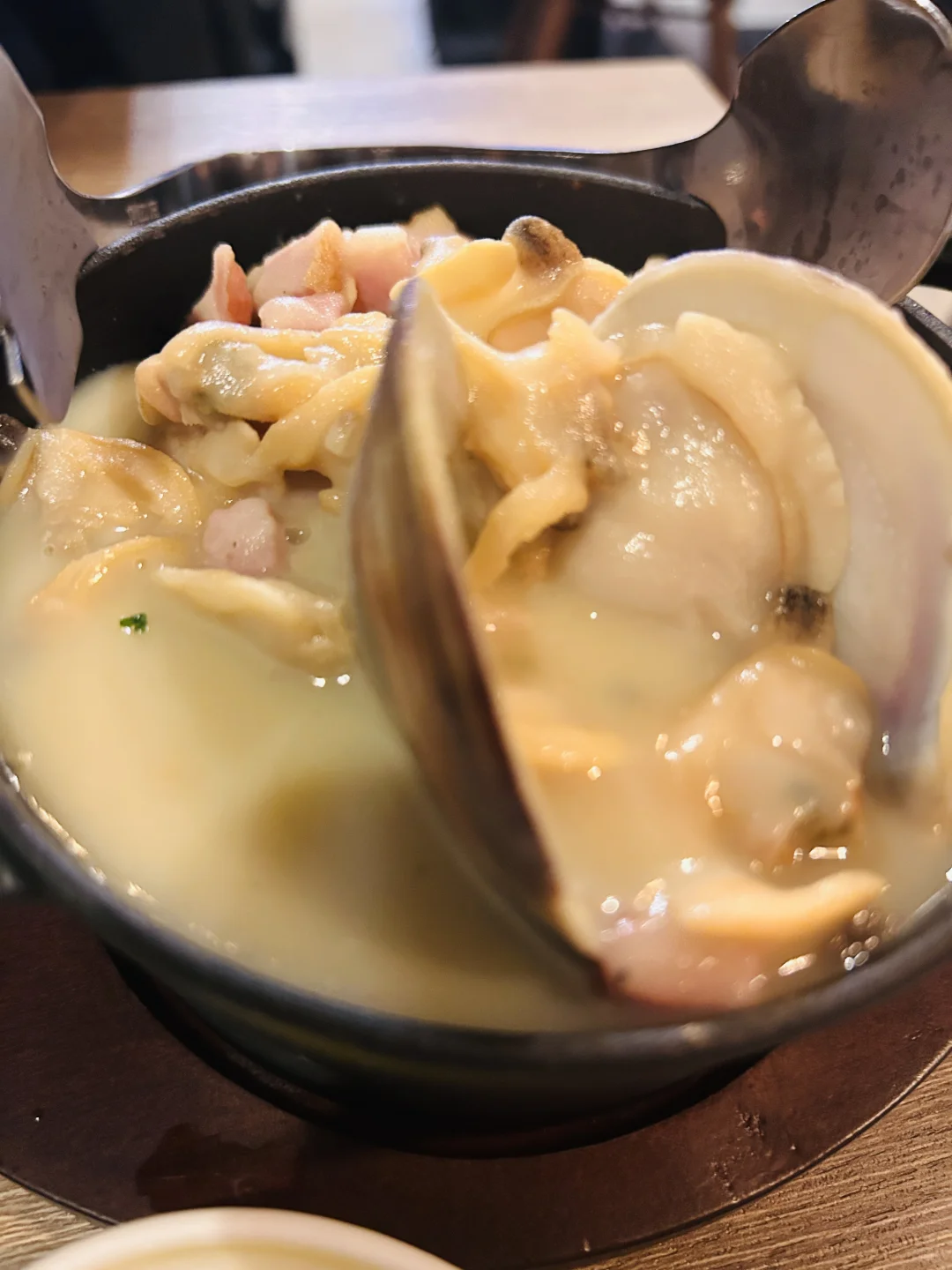 Late-night craving for 🦀 crab pasta—gotta have it today! 🥹🫕