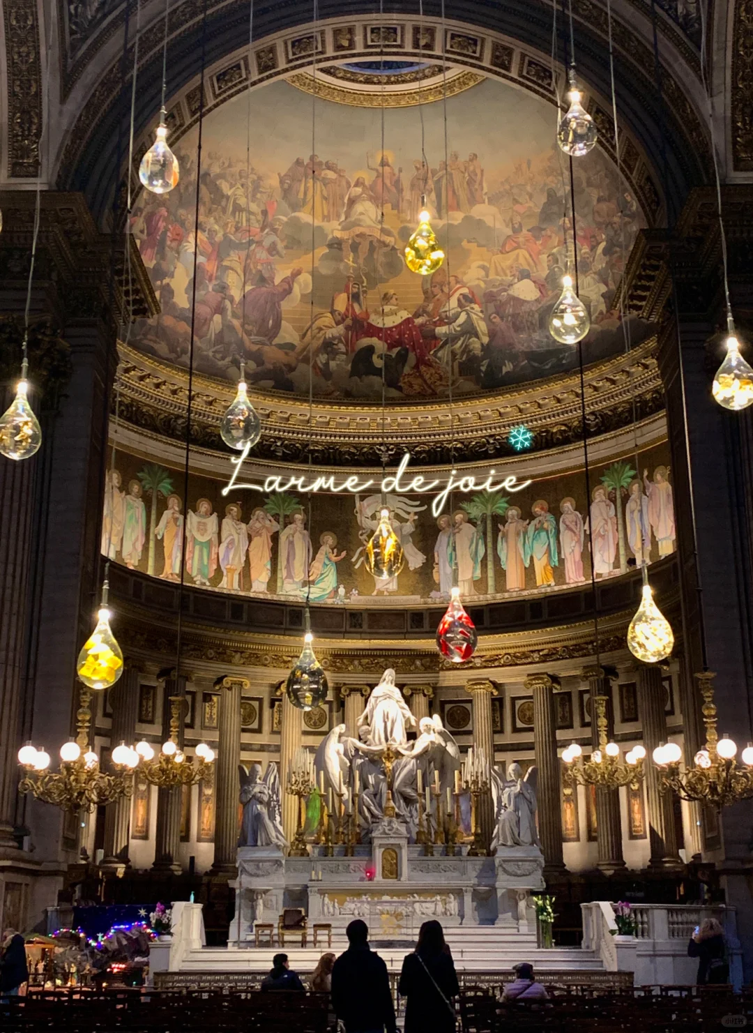 Holy Moly, This Church in Paris is Drop-Dead Gorgeous! 😍