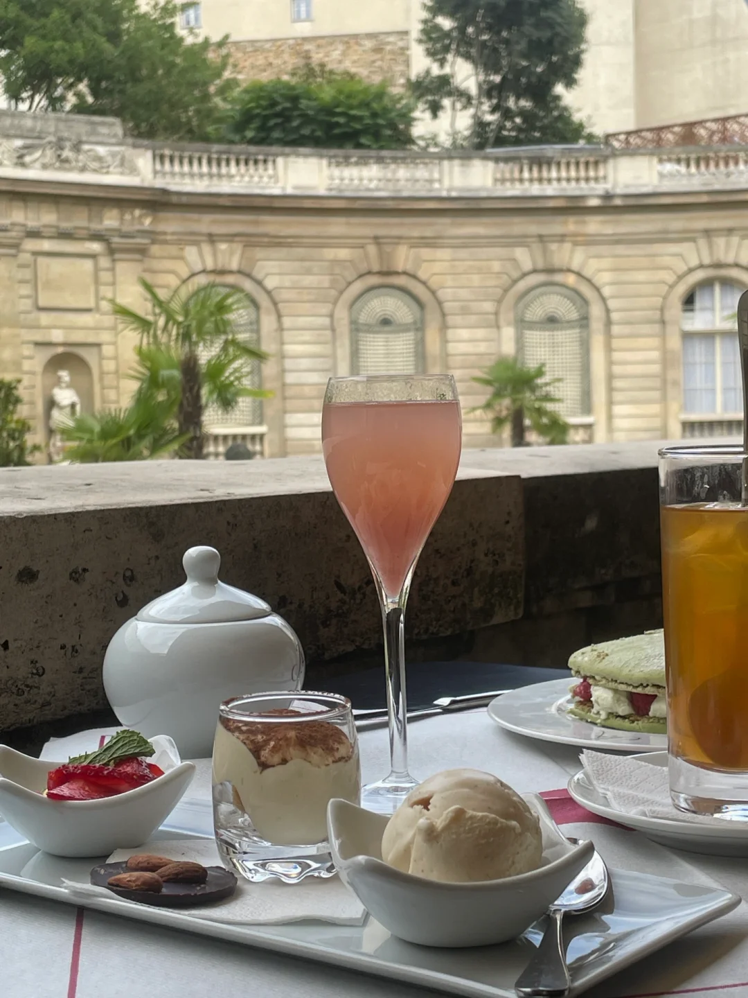 Paris | Courtyard Afternoon Tea at the Museum