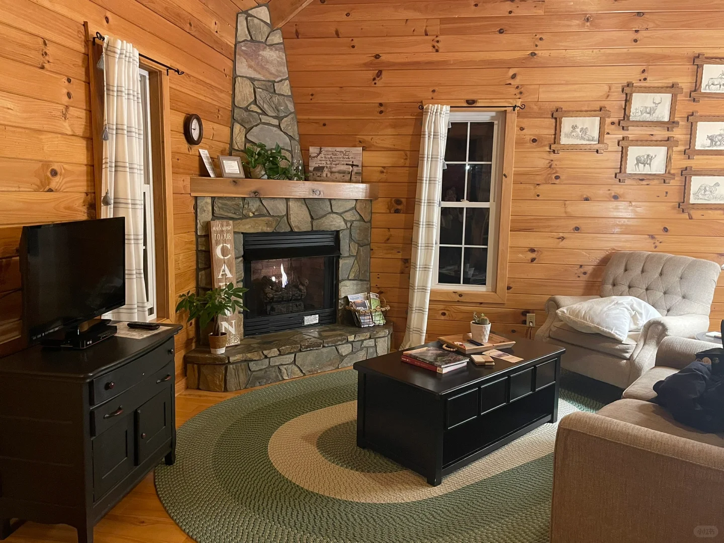 Three-Day Trip to Biltmore Estate, Charlotte, and a Cozy Cabin in North Carolina