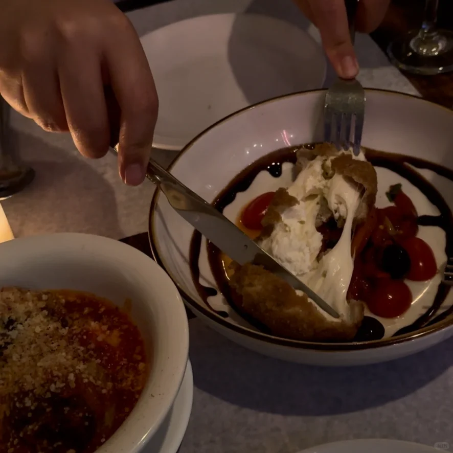 Philadelphia | The Charming 🇮🇹 Eatery That Haunts Even Pasta Skeptics