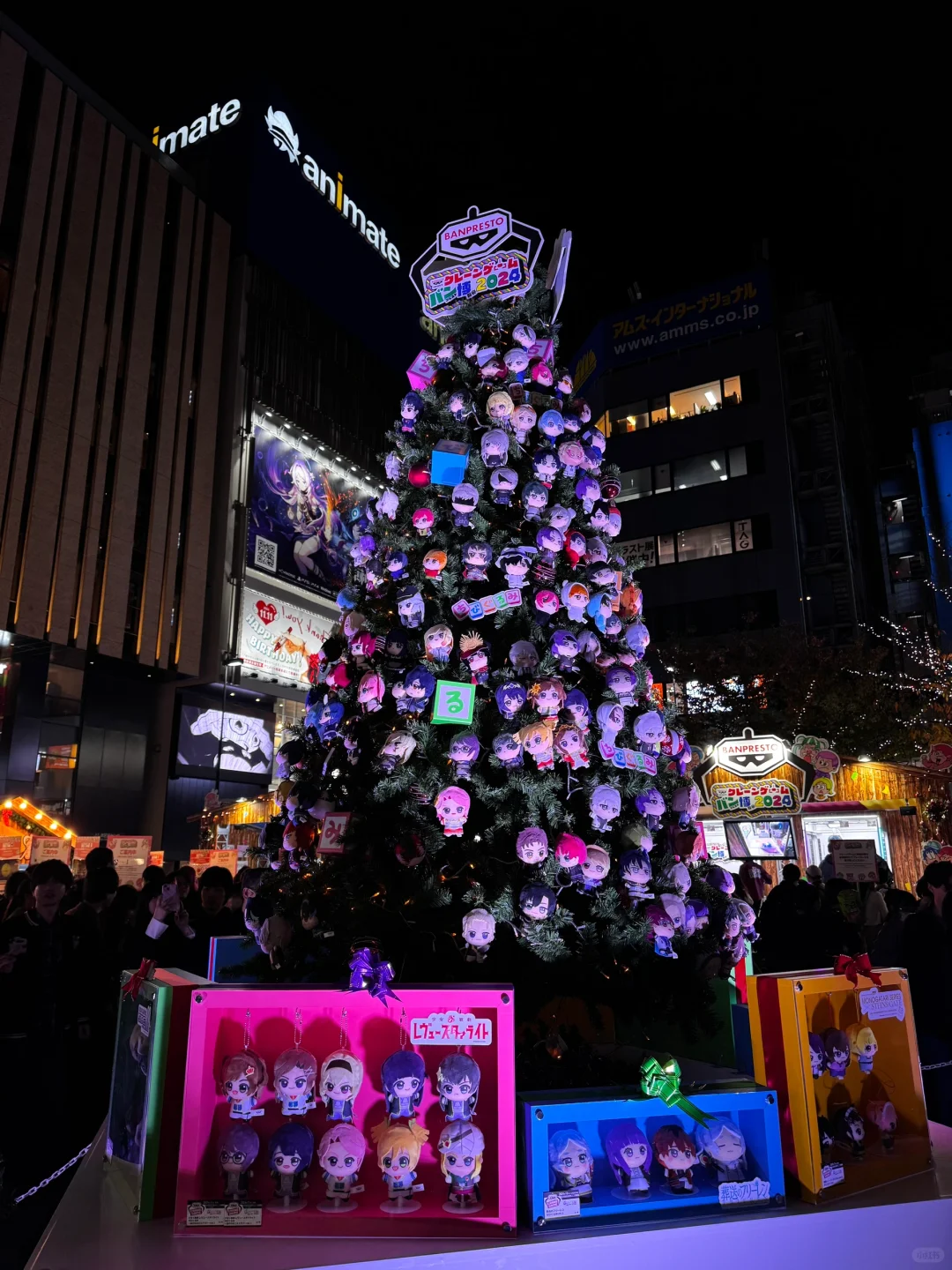 🇯🇵 Ikebukuro｜✨ Anime Fans Have Their Own Christmas Tree 🎄