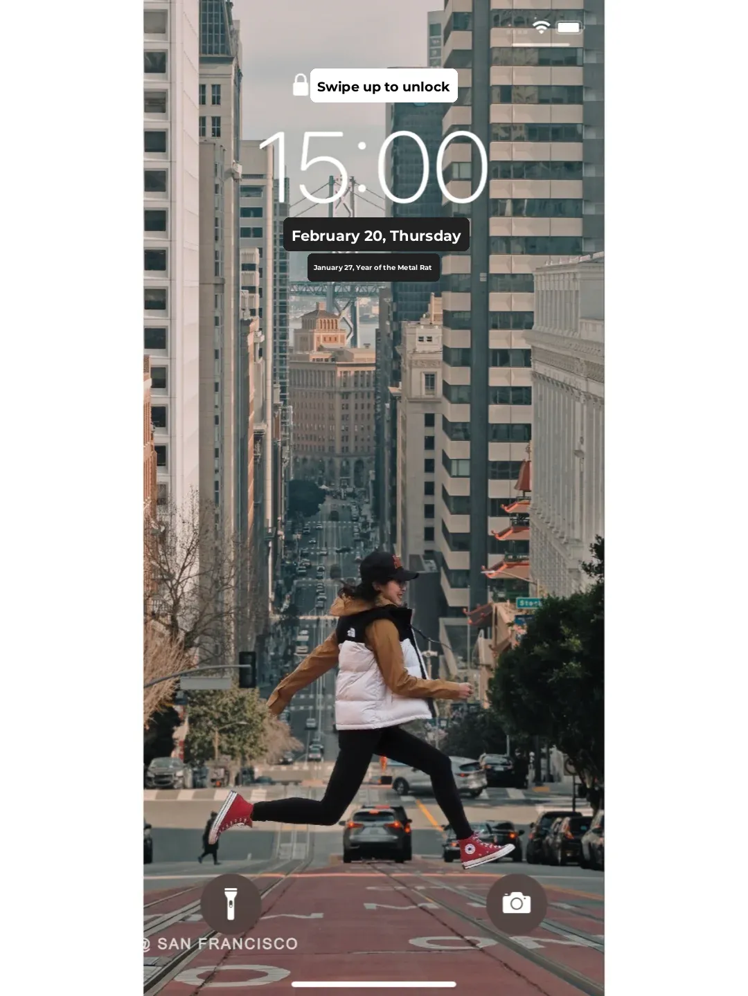 In San Francisco 🌁, looking to snap a pic worthy of your wallpaper?