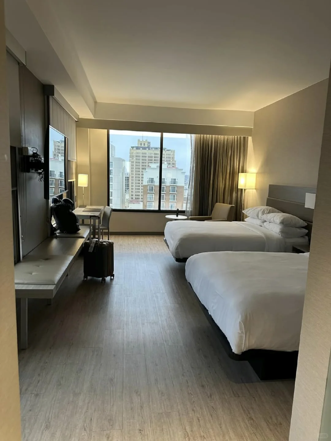 The Best Hotel to Stay in San Antonio! Hands Down! Super Convenient