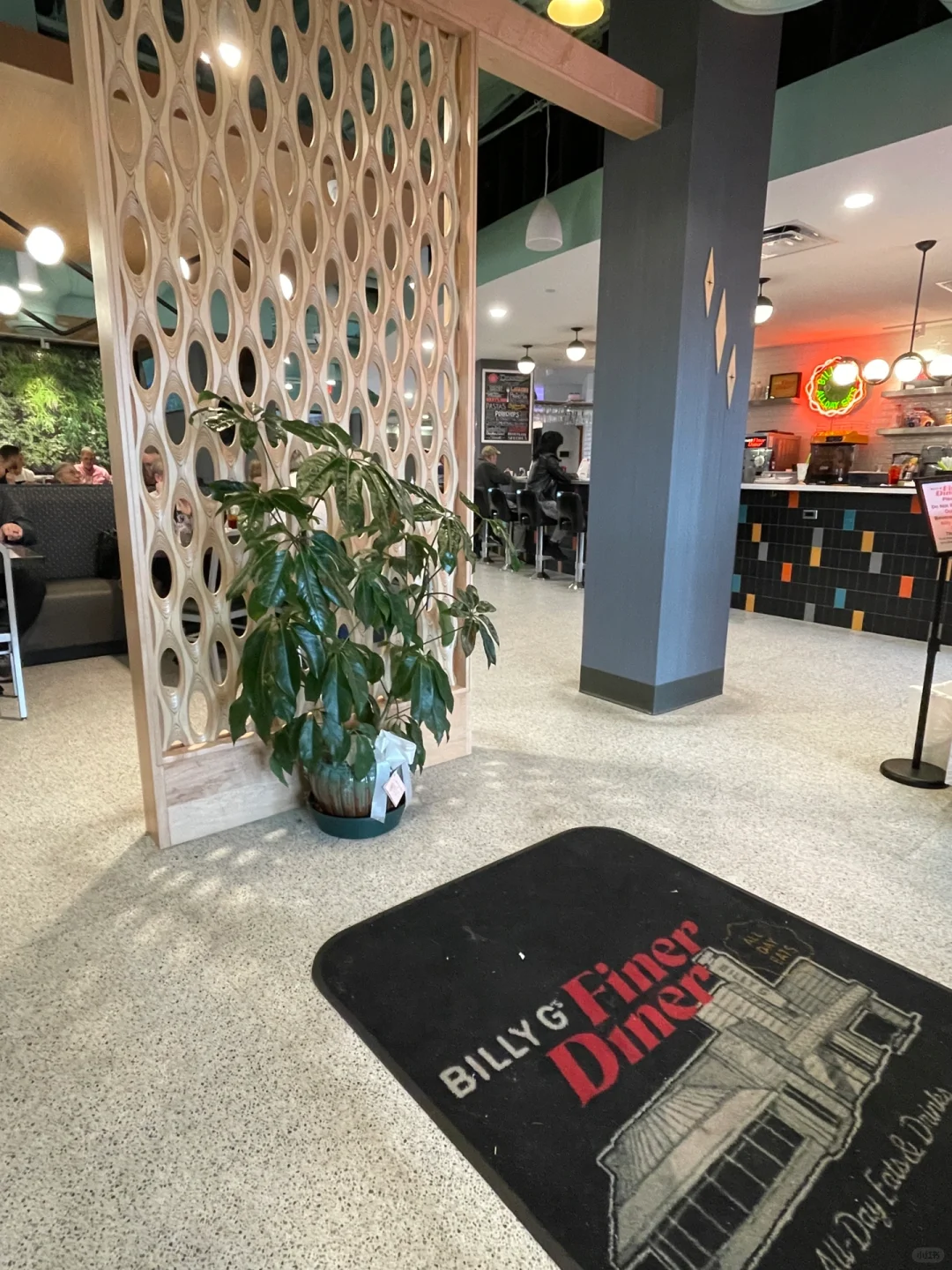 "STL Saint Louis: Exploring Local Spots #17"