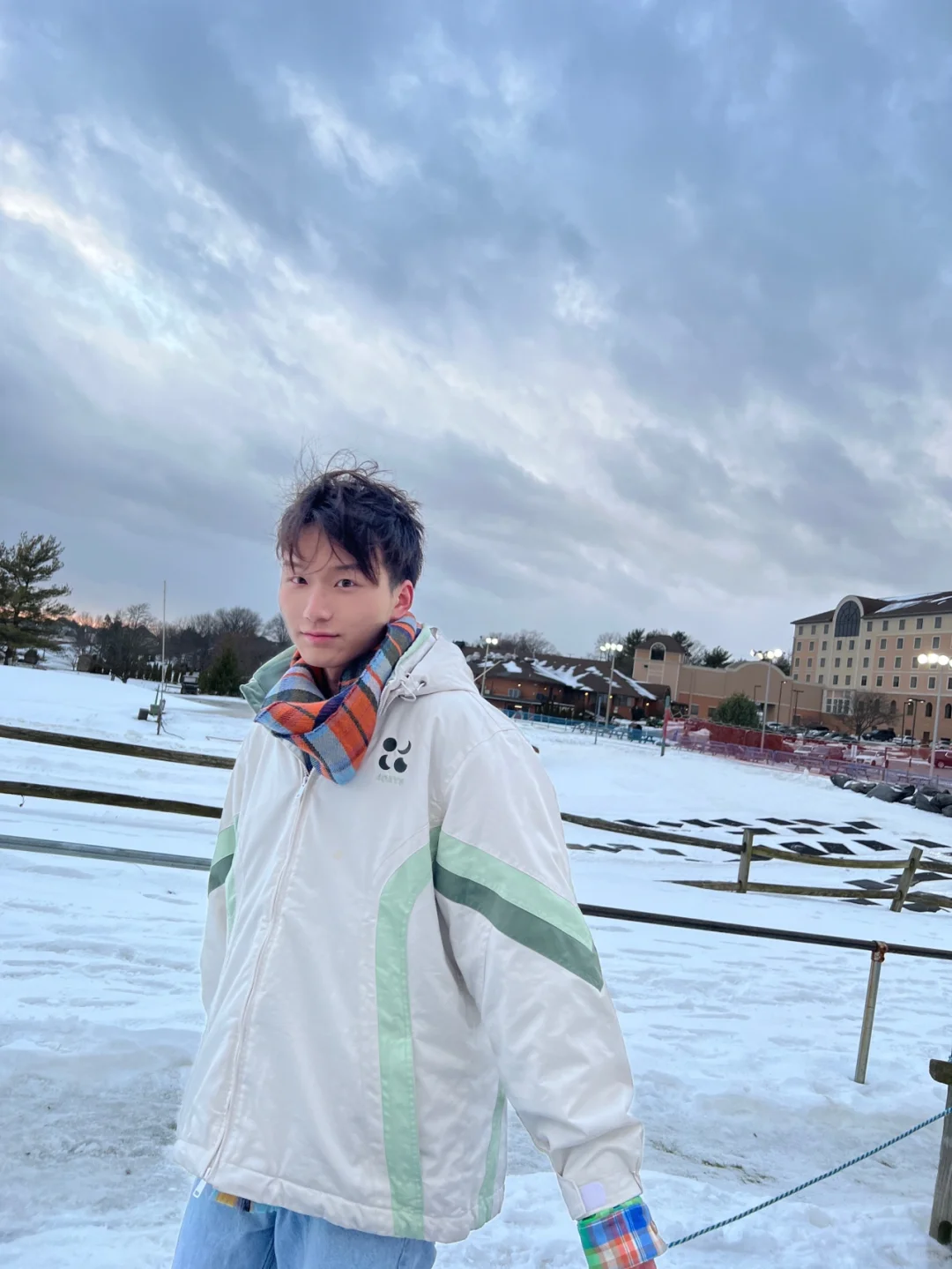 Let's go tubing! ❄️🎿