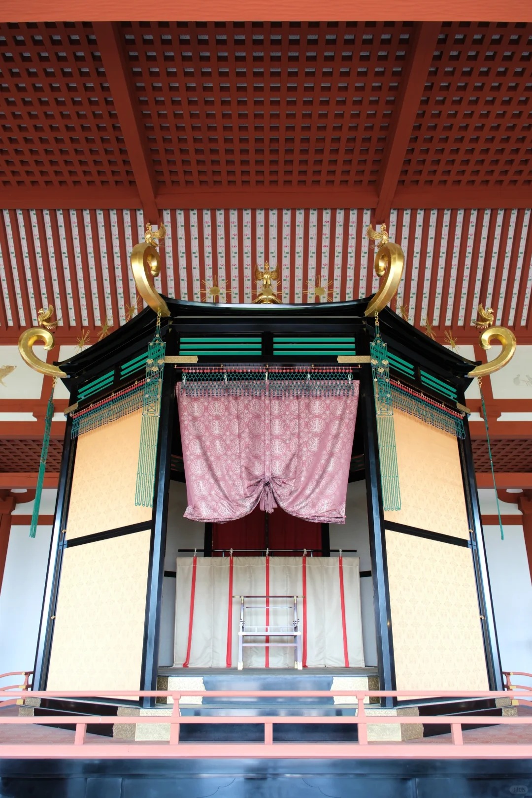post_image