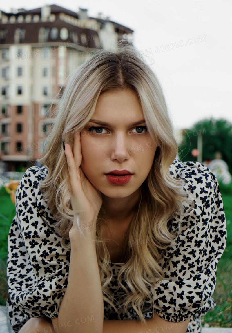 Ingrid Iris