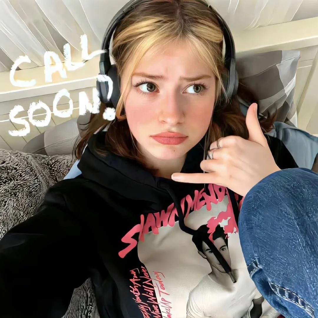 Emily  Chloe