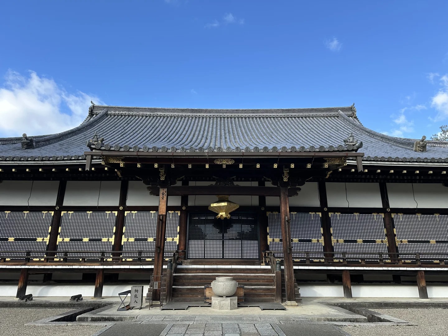 post_image
