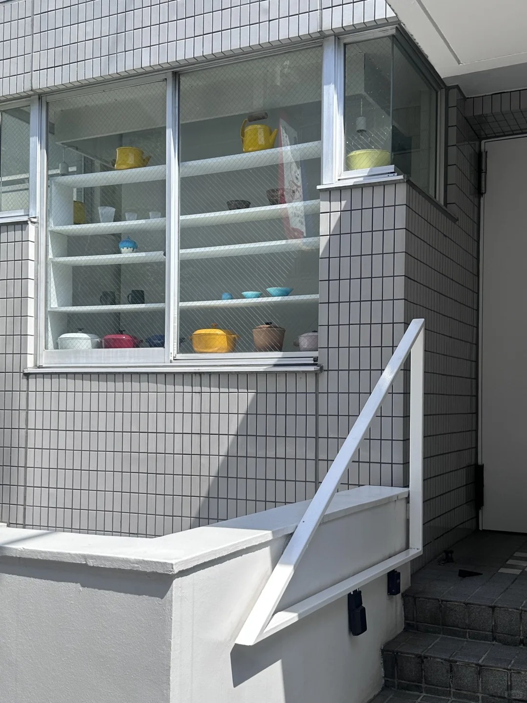 post_image