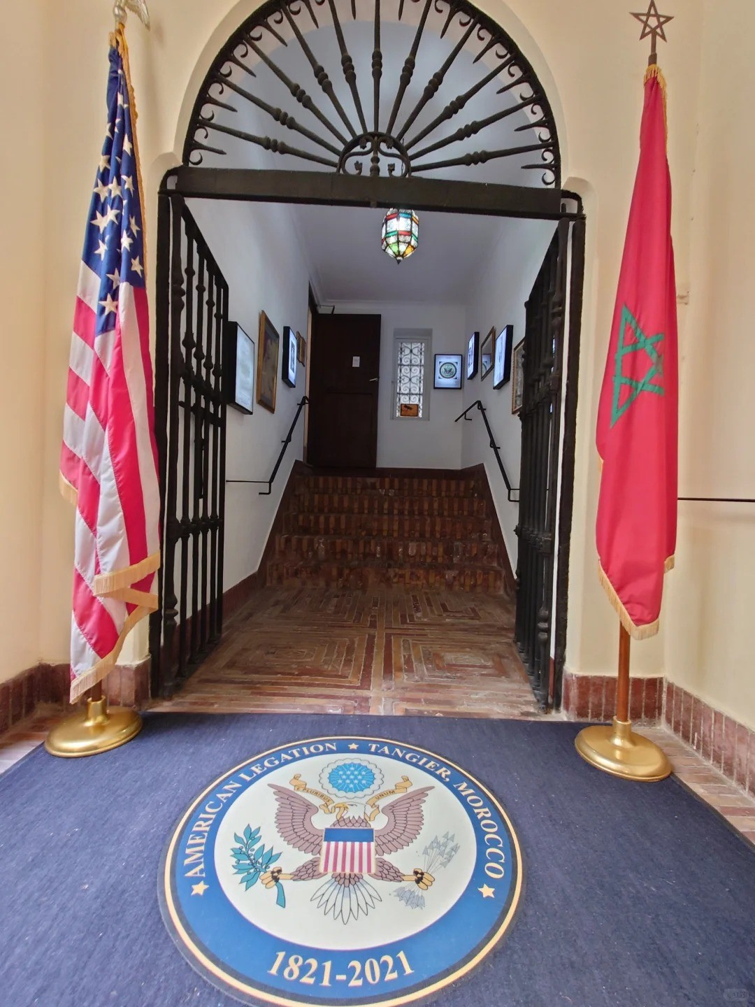 post_image