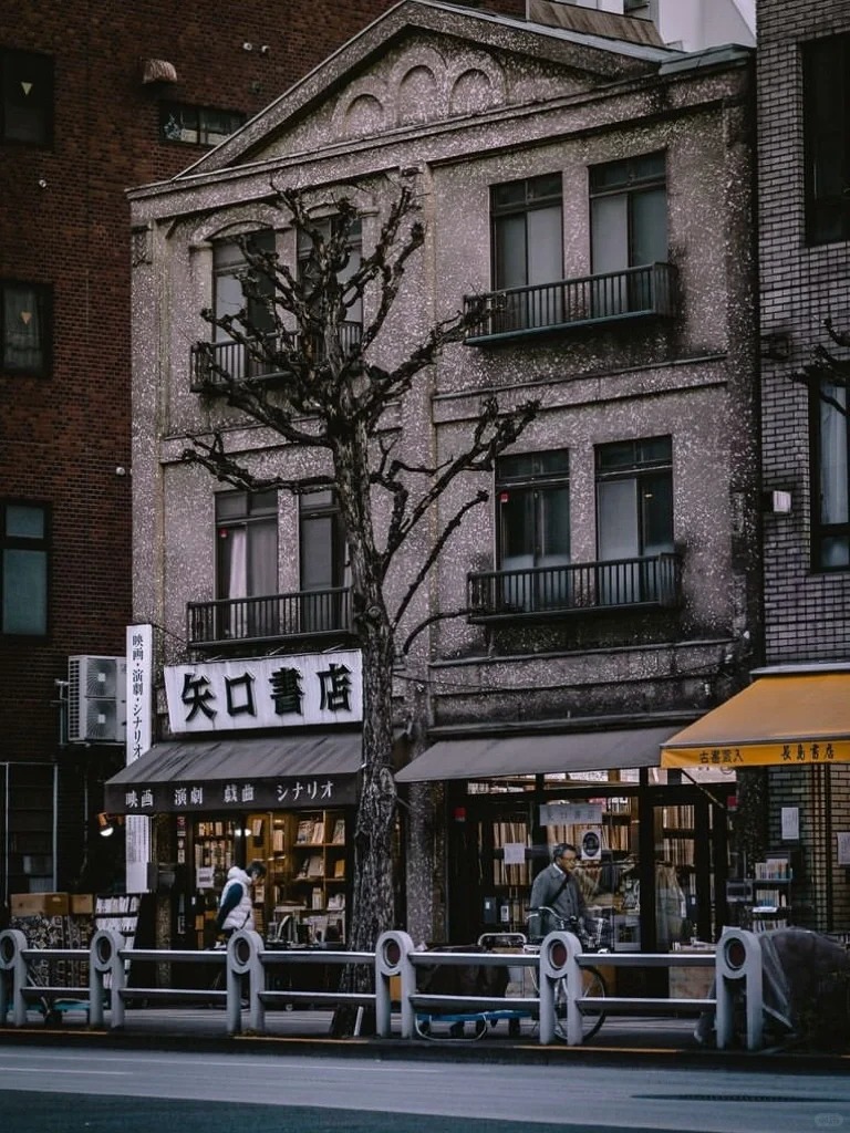 post_image
